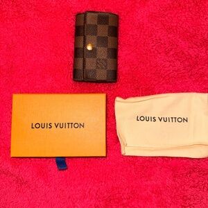 Louis Vuitton Brown Checkered Key Pouch